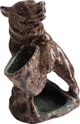Косс-Деньшина Екатерина Иосифовна. Медведь с корзиной 